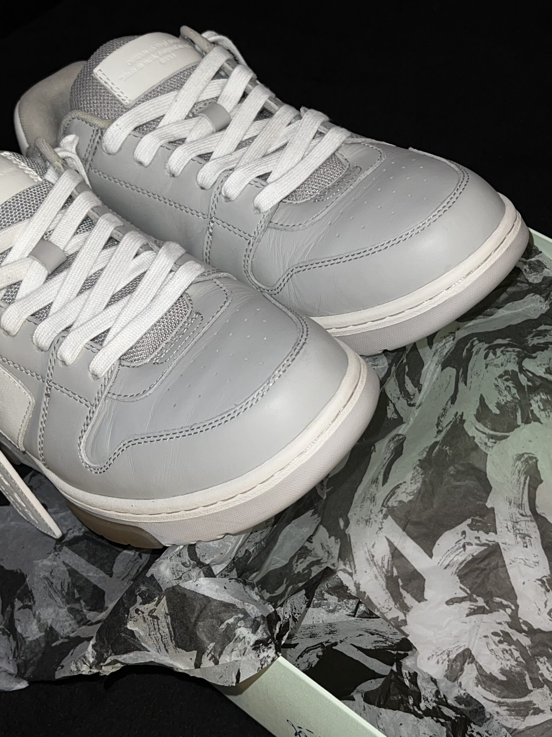 Off-White Out Of Office (US 10) - Image 12