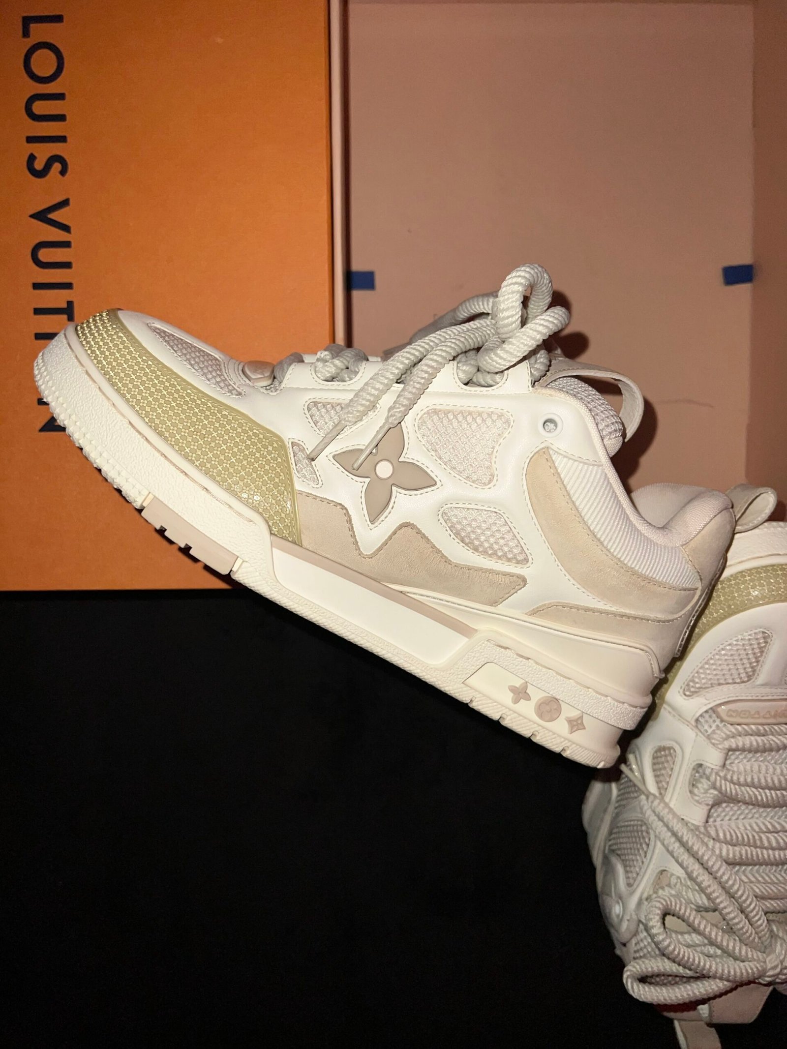 Louis Vuitton Skate (US 11) - Image 10