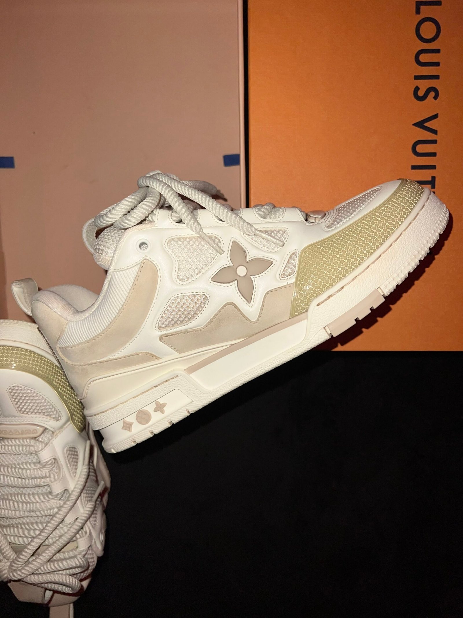 Louis Vuitton Skate (US 11) - Image 11