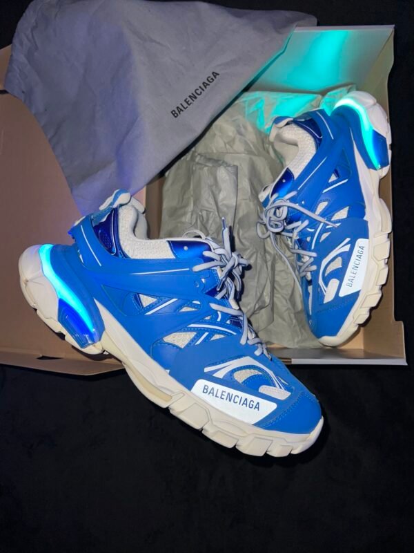 Balenciaga Track LED (US 8)