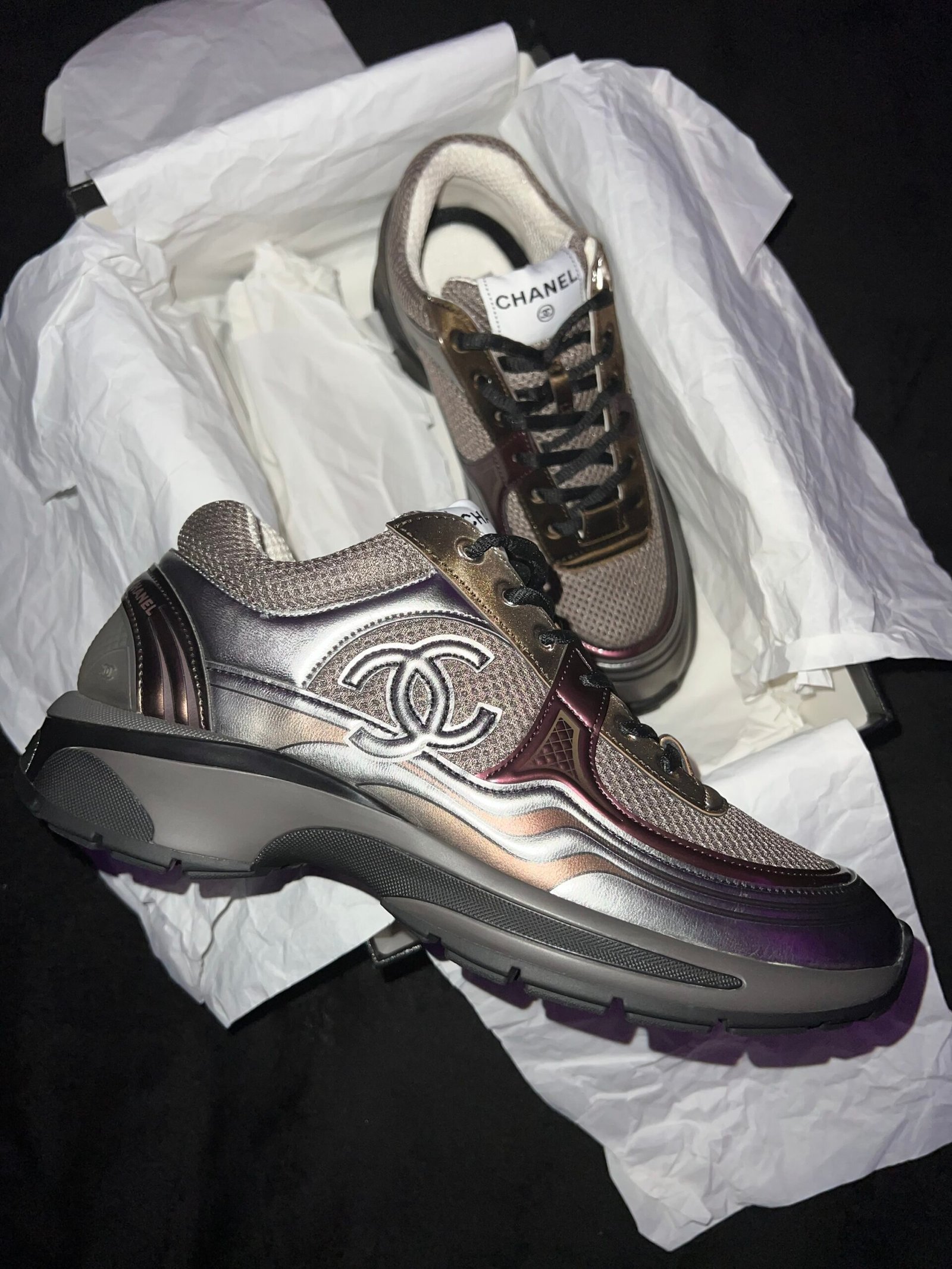 Chanel CC Laminated Trainer (US 7) - Image 5