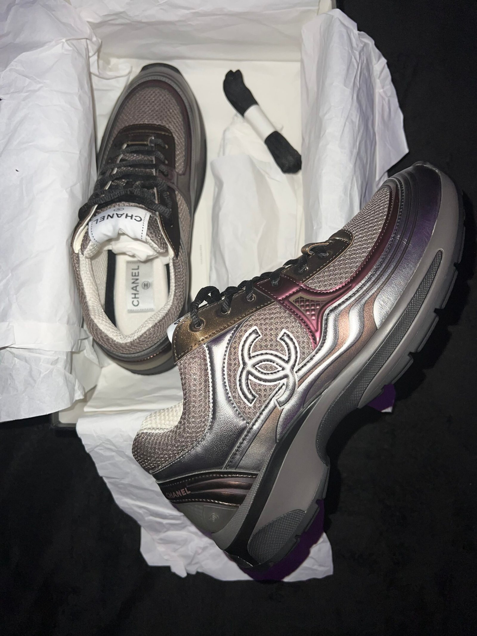 Chanel CC Laminated Trainer (US 7) - Image 7