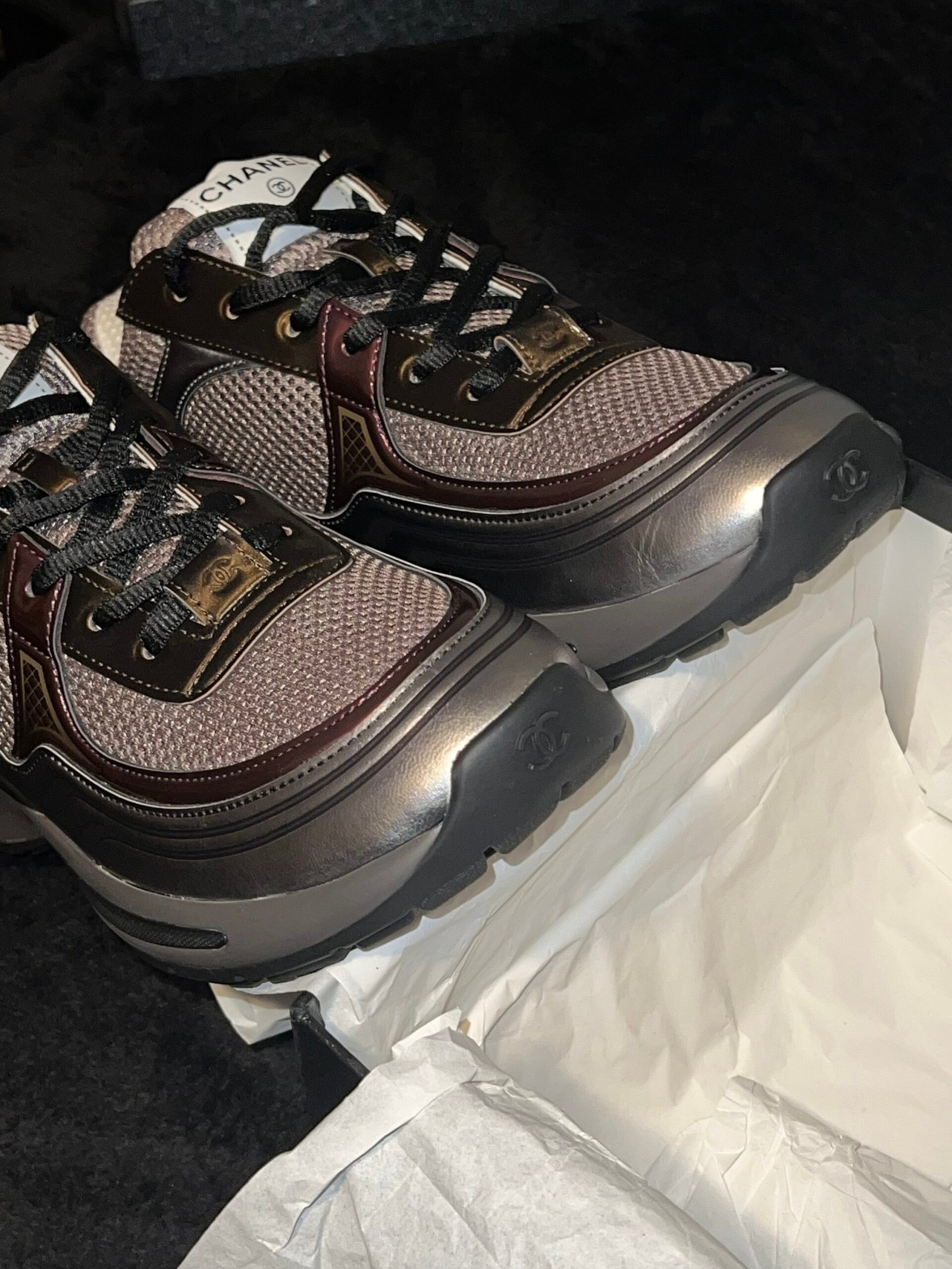 Chanel CC Laminated Trainer (US 7) - Image 14