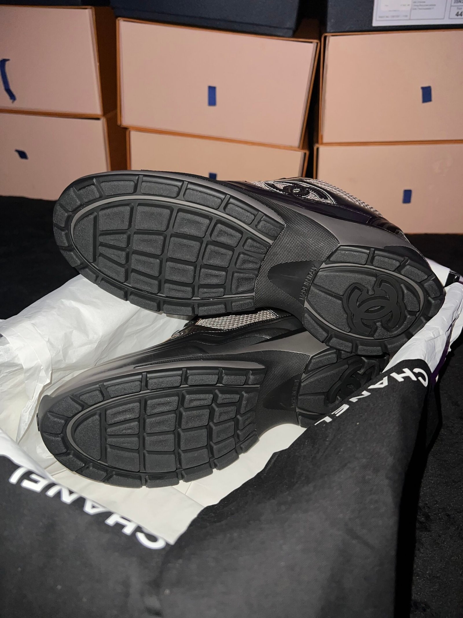Chanel CC Laminated Trainer (US 7) - Image 16