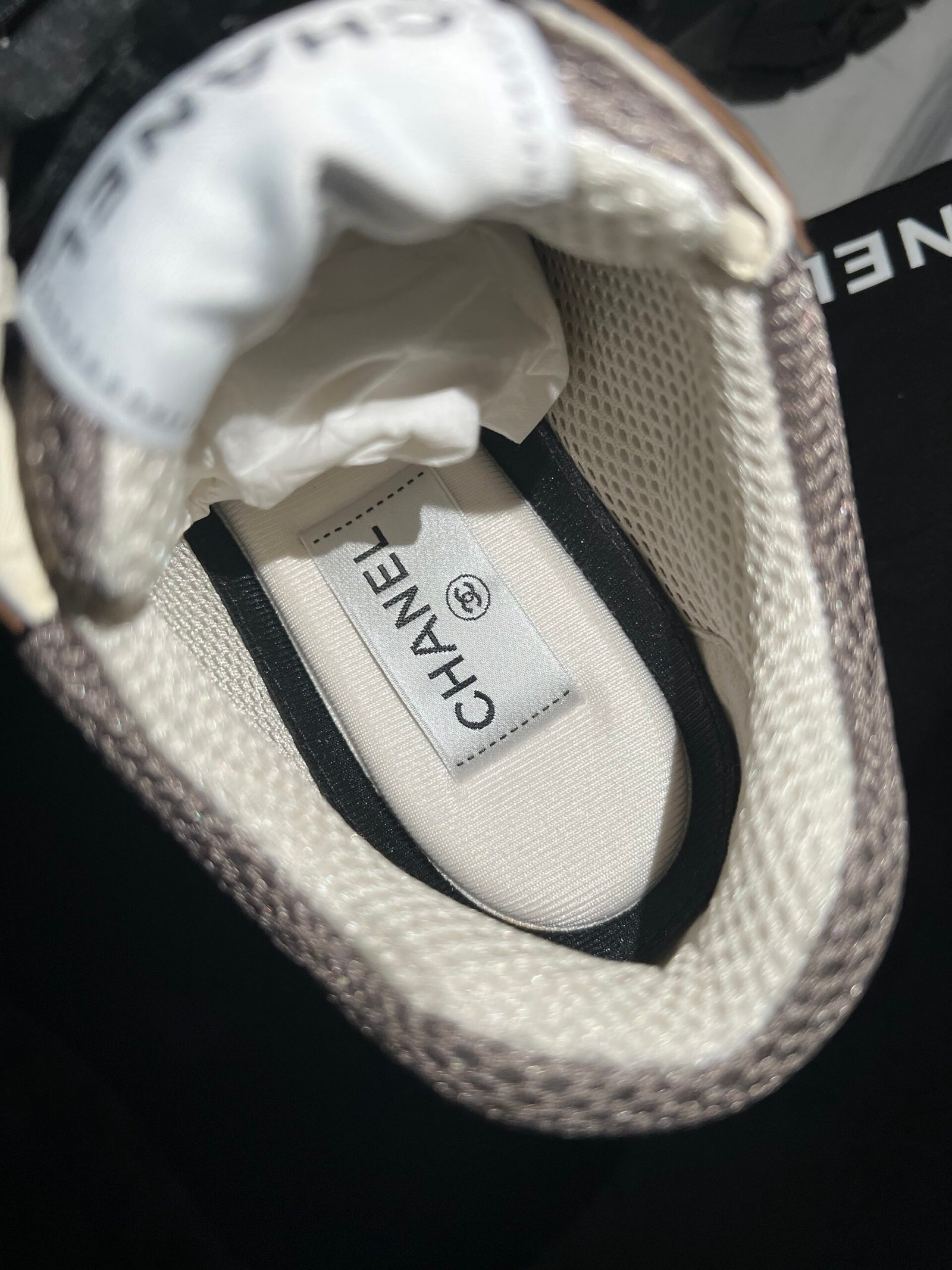 Chanel CC Laminated Trainer (US 7) - Image 17