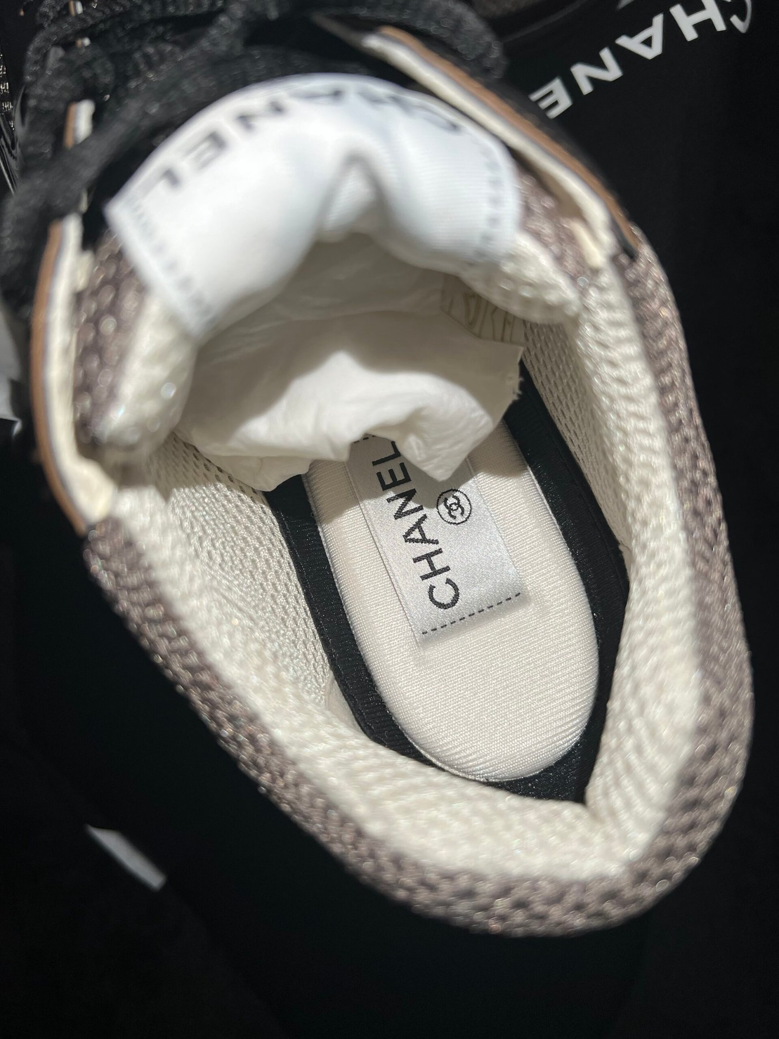 Chanel CC Laminated Trainer (US 7) - Image 18